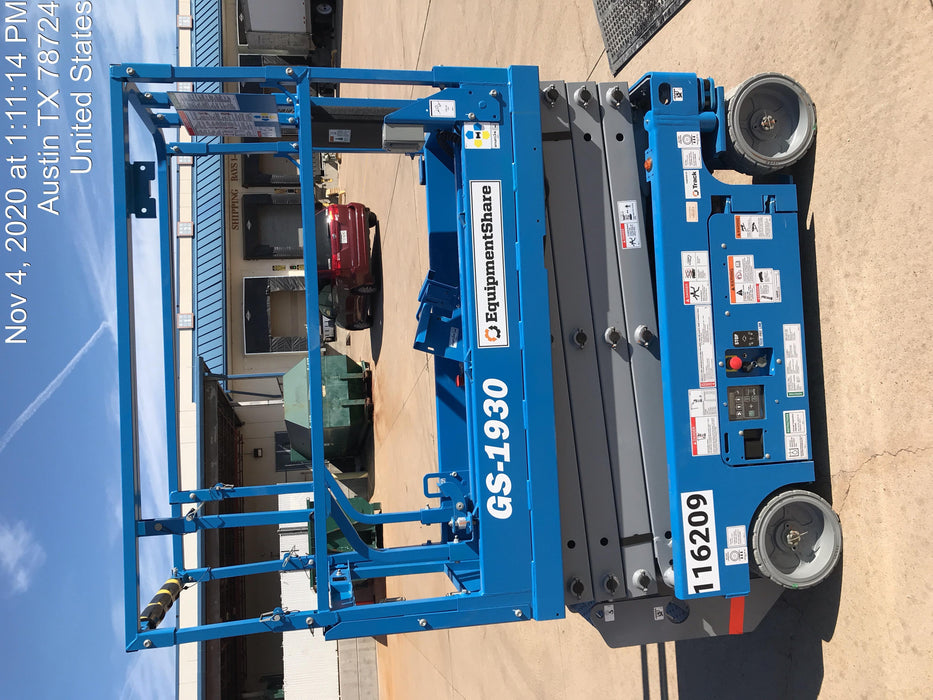 2020 Genie GS-1930 Solid Non Marking Tires, Beacon, Folding rails with half height swing gate