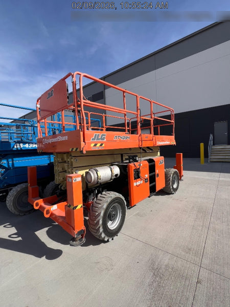 2023 JLG RT4394