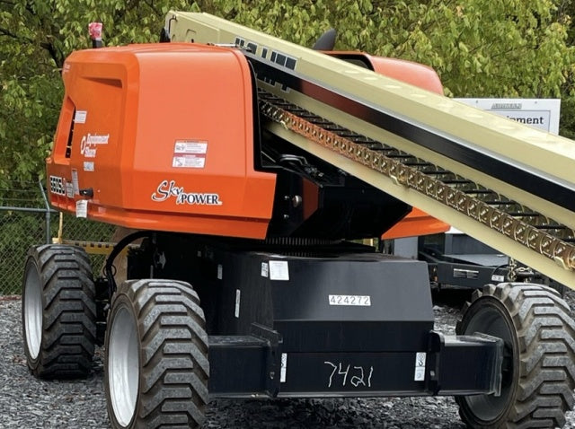 2024 JLG 660SJ