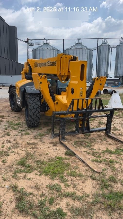 2025 JCB 510-56