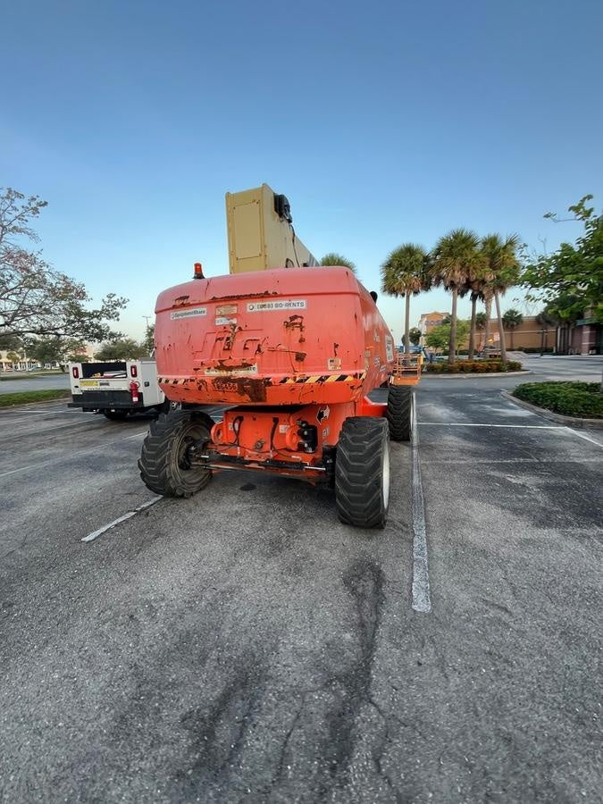 2020 JLG 860SJ