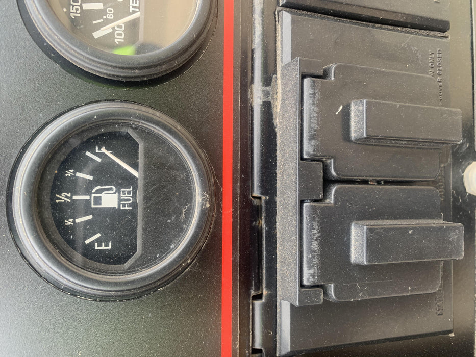 2019 Lincoln Electric Vantage 322 Welder Ready-Pak 3, Two wheel trailer, Fender and Light kit, Cable Rack