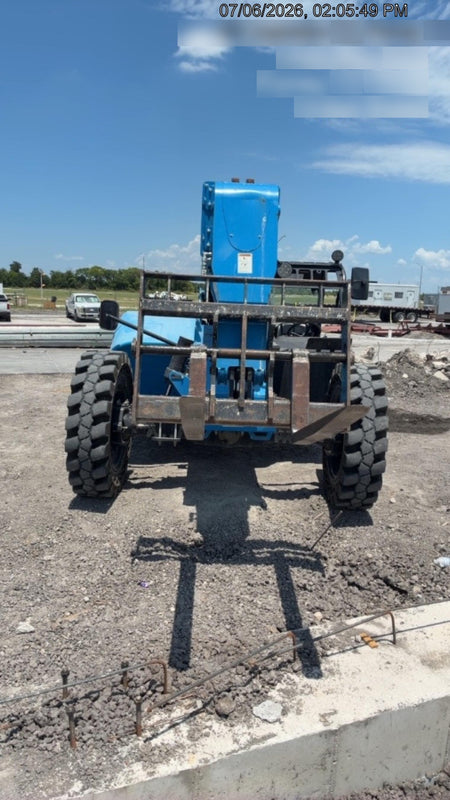 2024 GENIE GTH-844