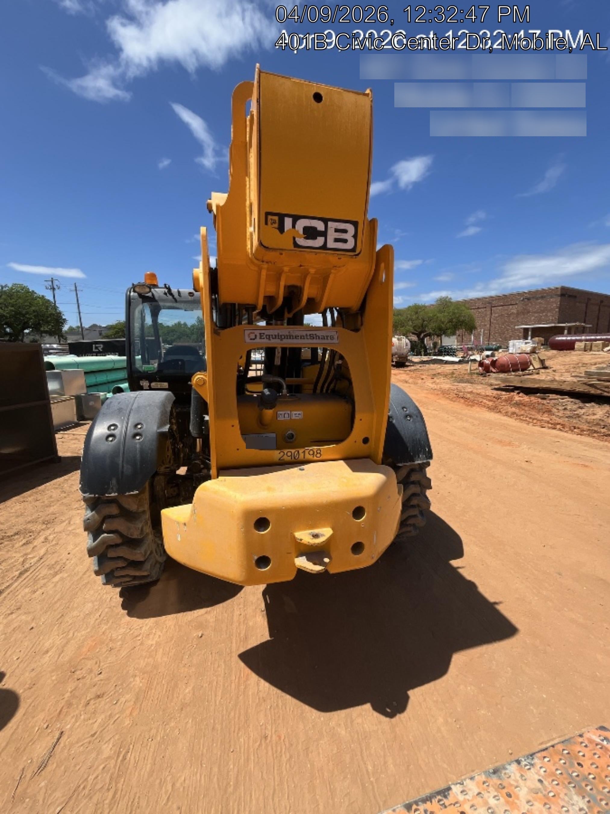 2023 JCB 512-56