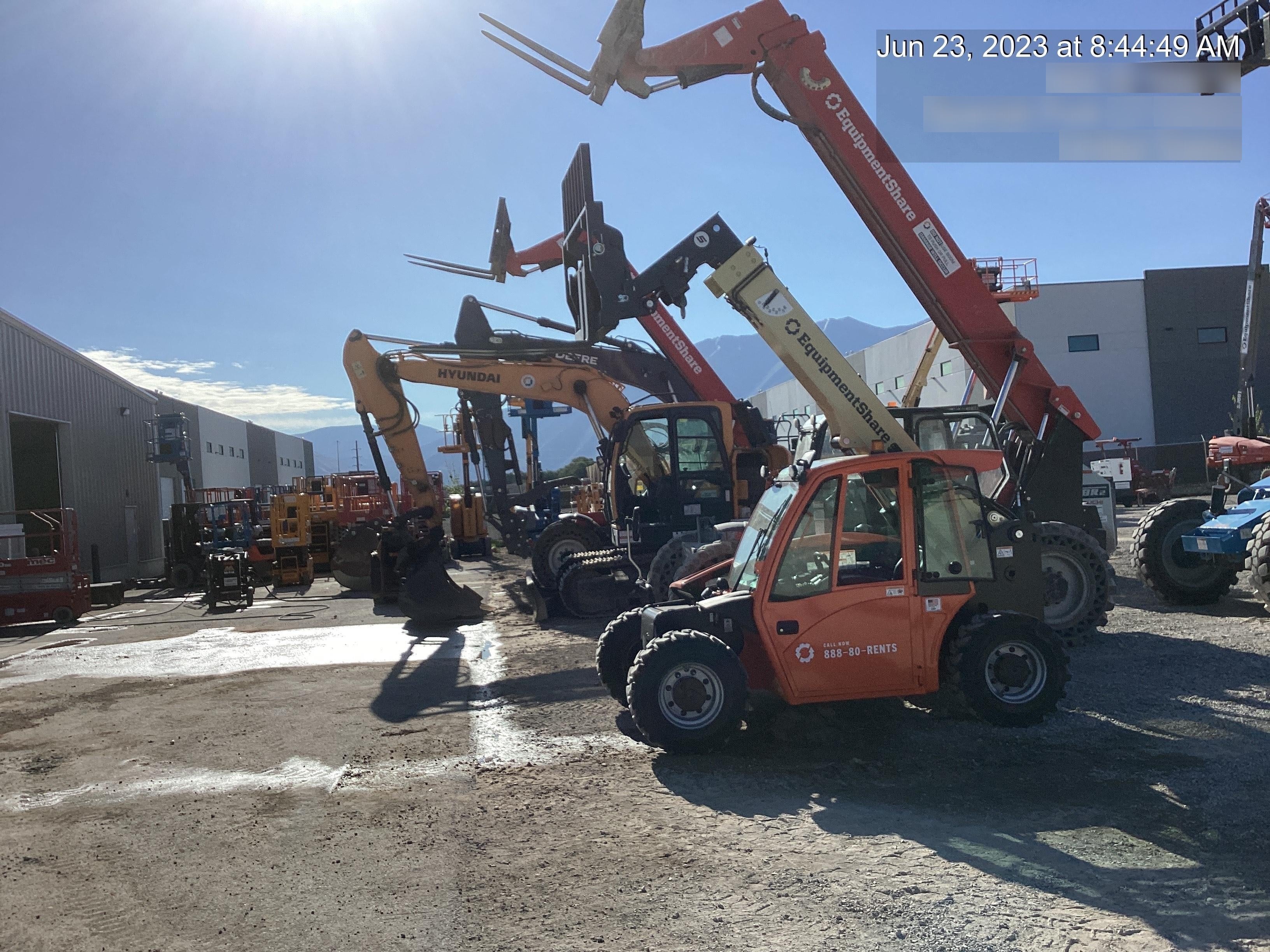 2023 JLG G5-18A