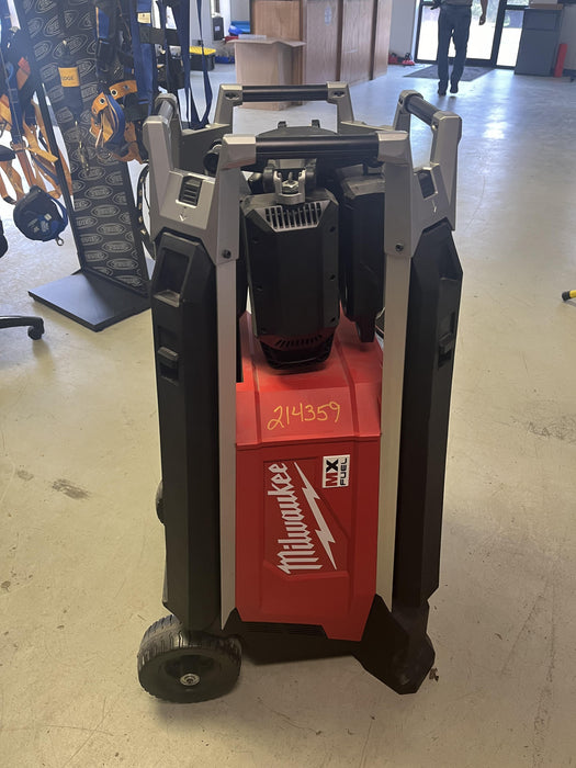 2022 MILWAUKEE MXF041-1XC