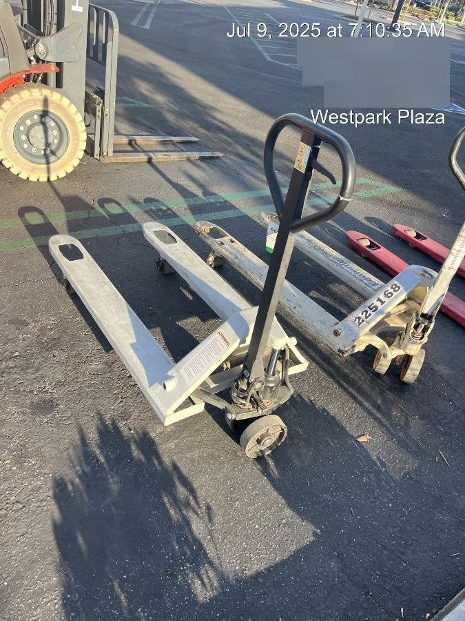 2025 STRONGWAY 4400 lb Pallet Jack