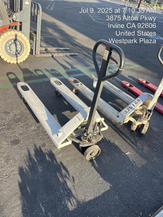 2025 STRONGWAY 4400 lb Pallet Jack