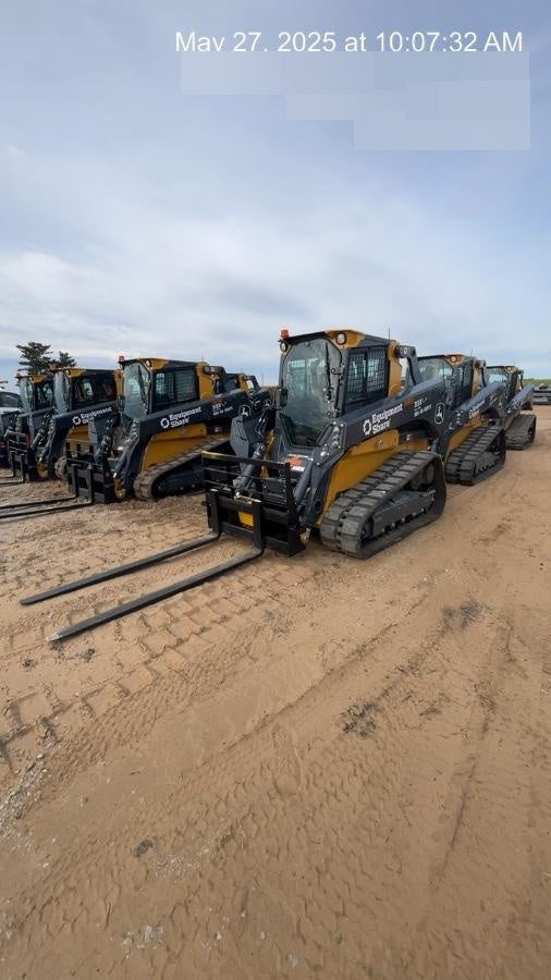 2025 ARROW MATERIAL HANDLING F5100CB - 72"