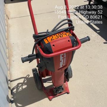 2020 HILTI TE 3000-AVR