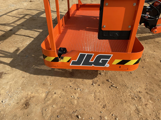 2022 JLG 660SJ