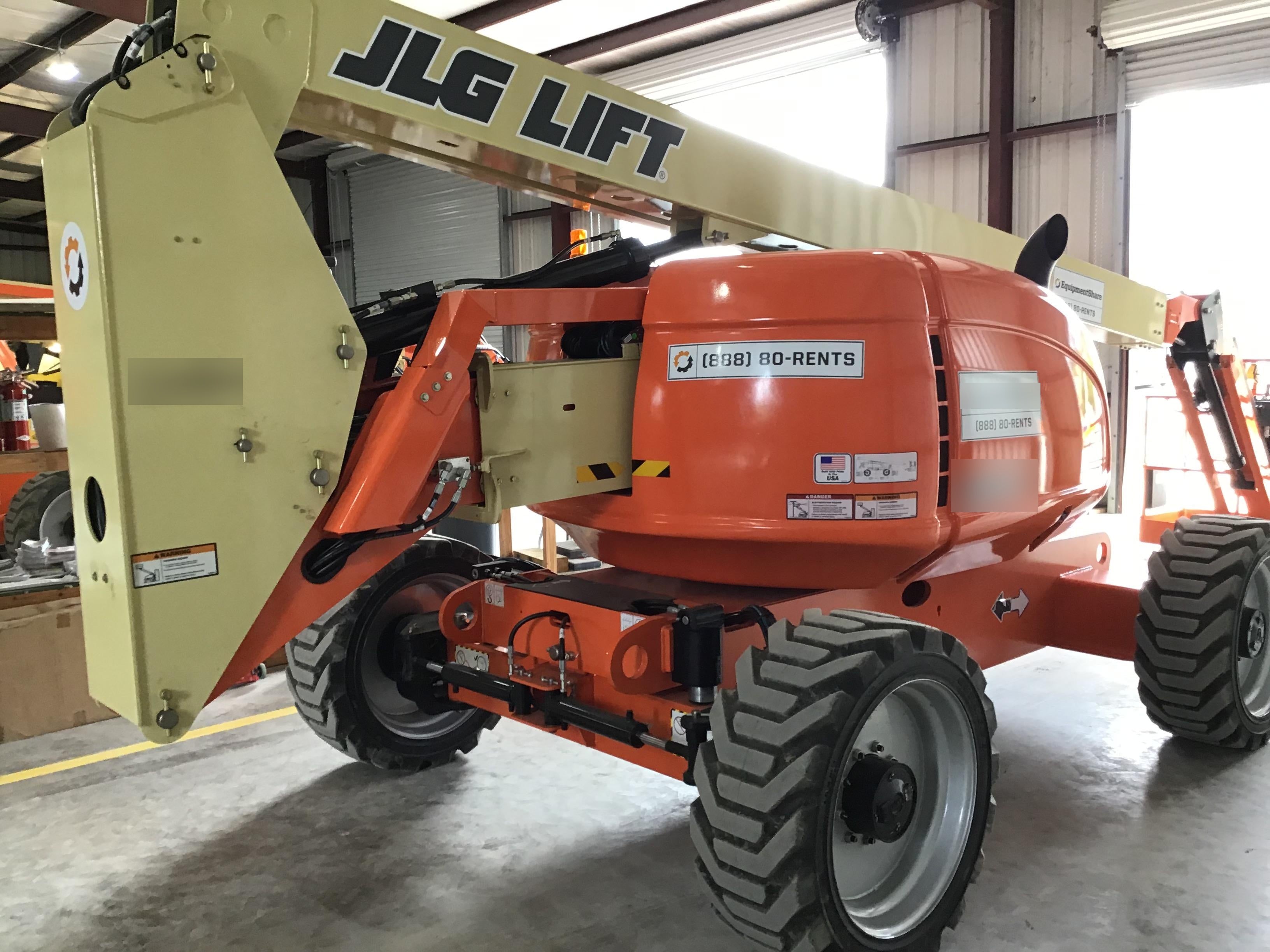 2019 JLG 600AJ