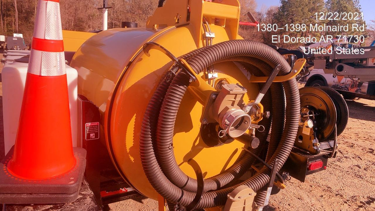 2021 VAC-TRON LP573XDT