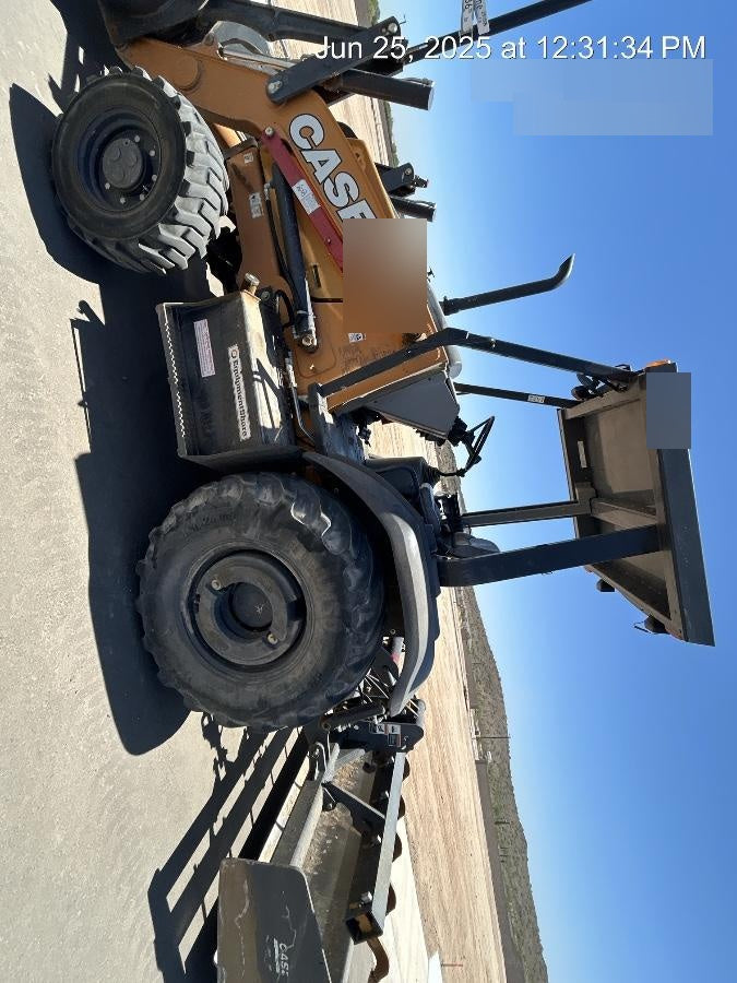 2019 CASE 570N EP