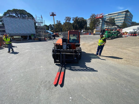 2025 JLG 519