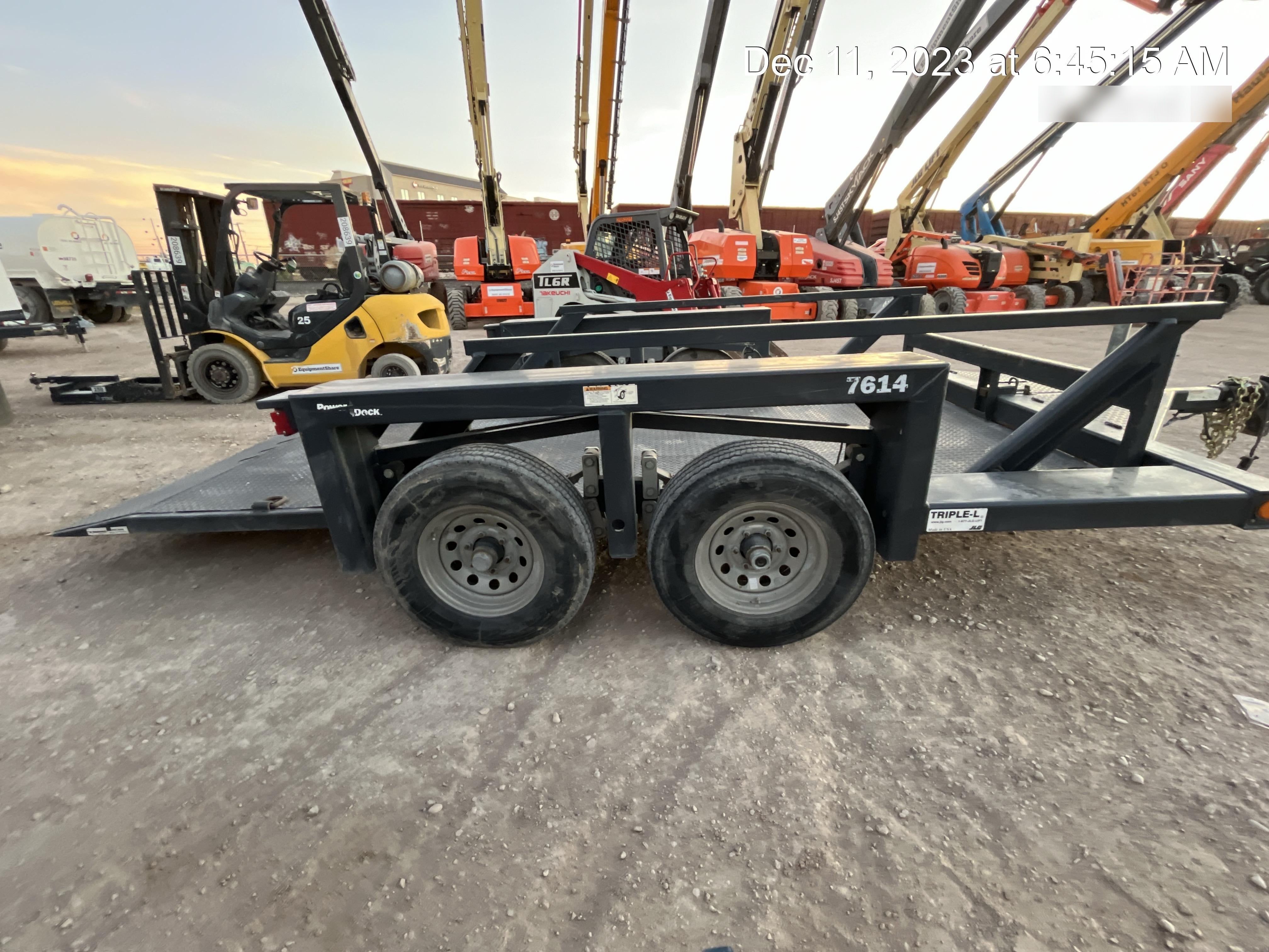 2019 JLG Triple L 7614