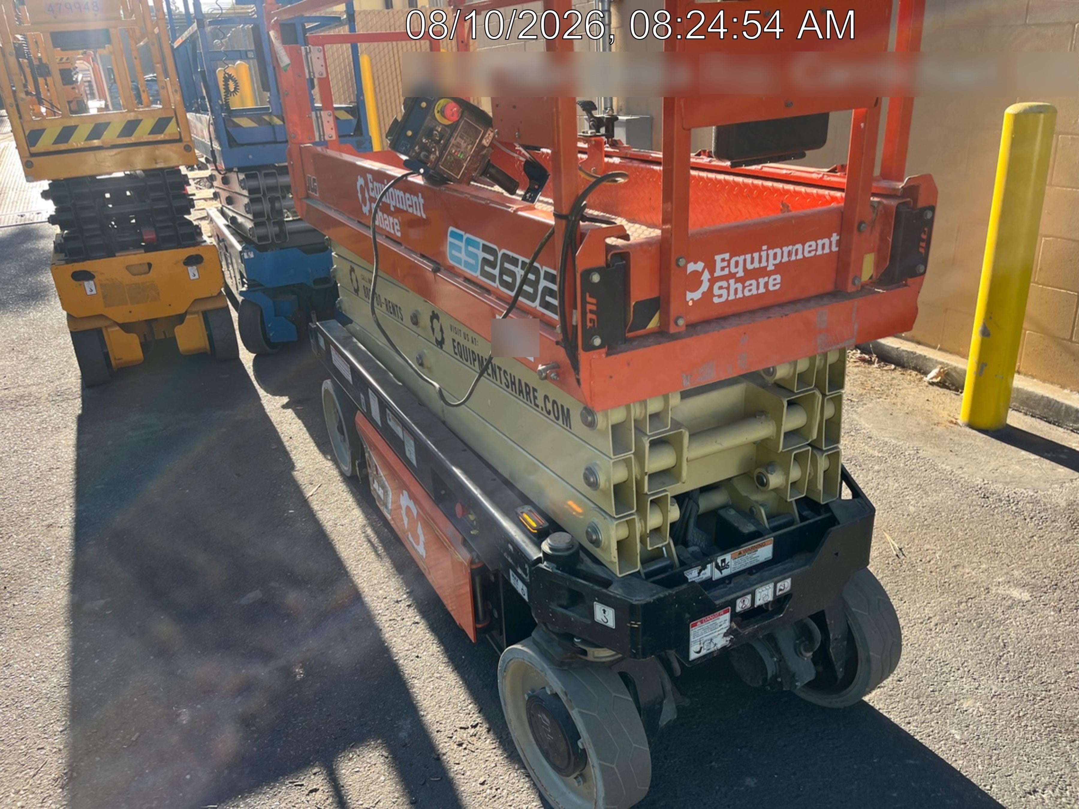 2022 JLG ES2632