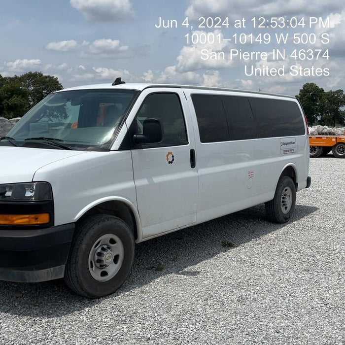 2023 CHEVROLET Express Van - Rental