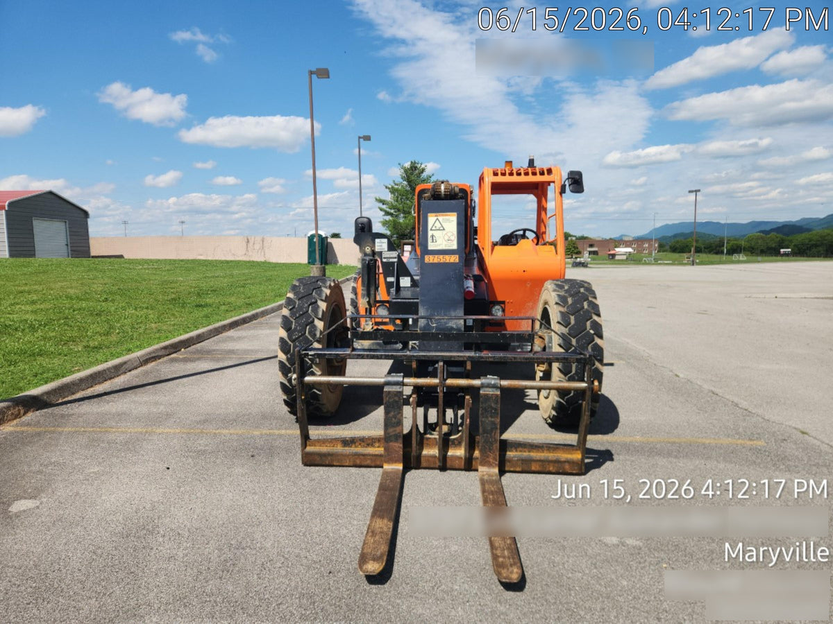 2023 SKYTRAK 8042