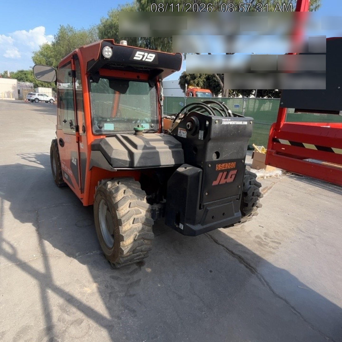 2025 JLG 519