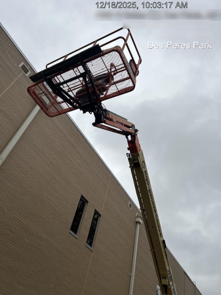 2022 JLG 660SJ