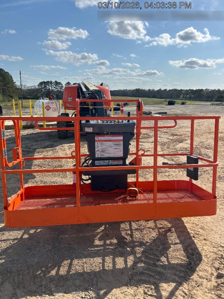 2025 JLG 660SJ