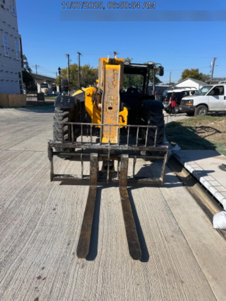 2021 JCB 509-42