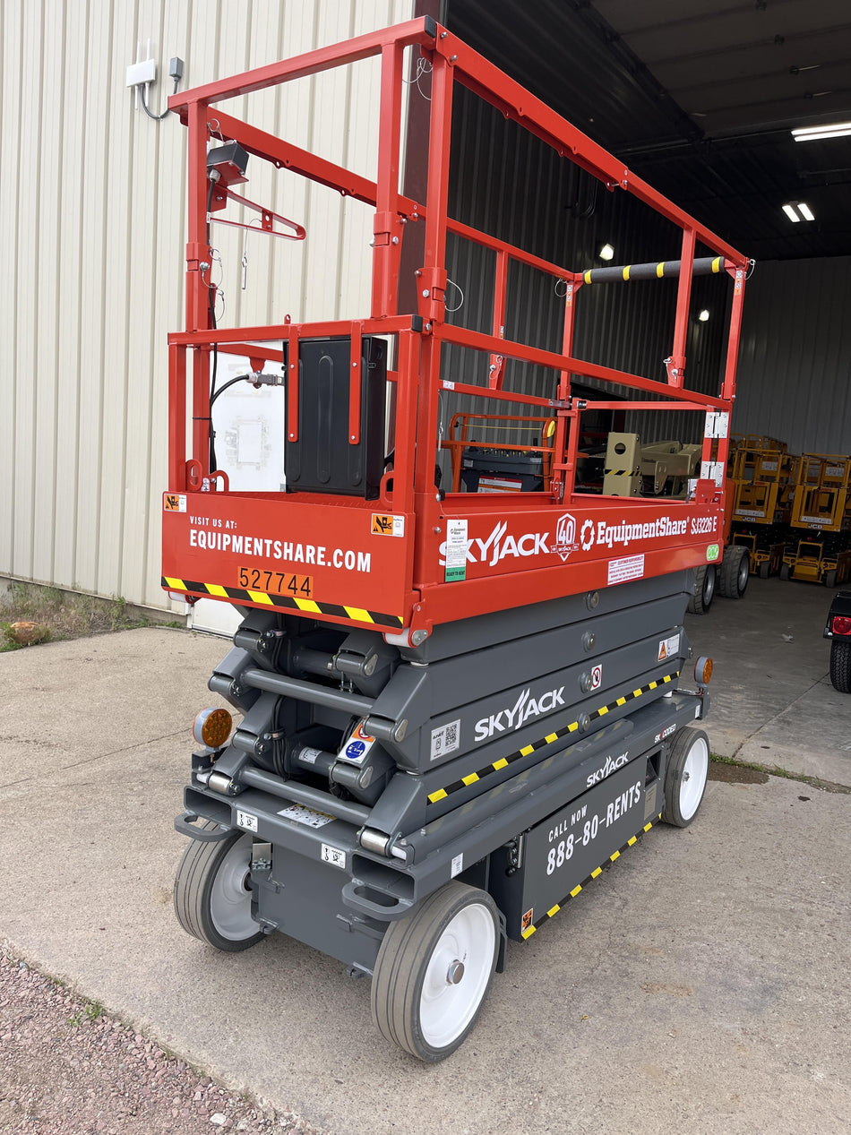 2025 SKYJACK SJ3226