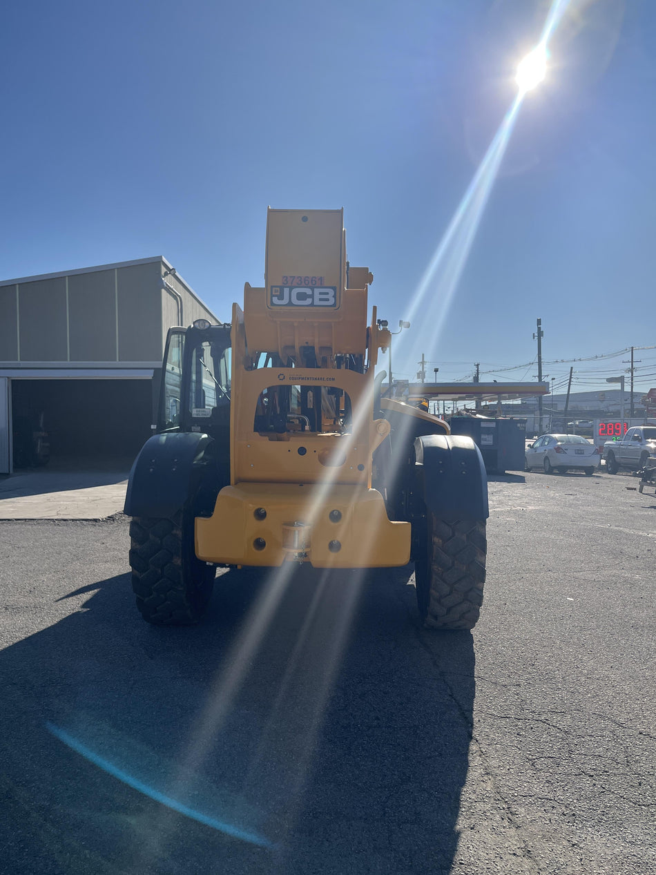 2024 JCB 510-56
