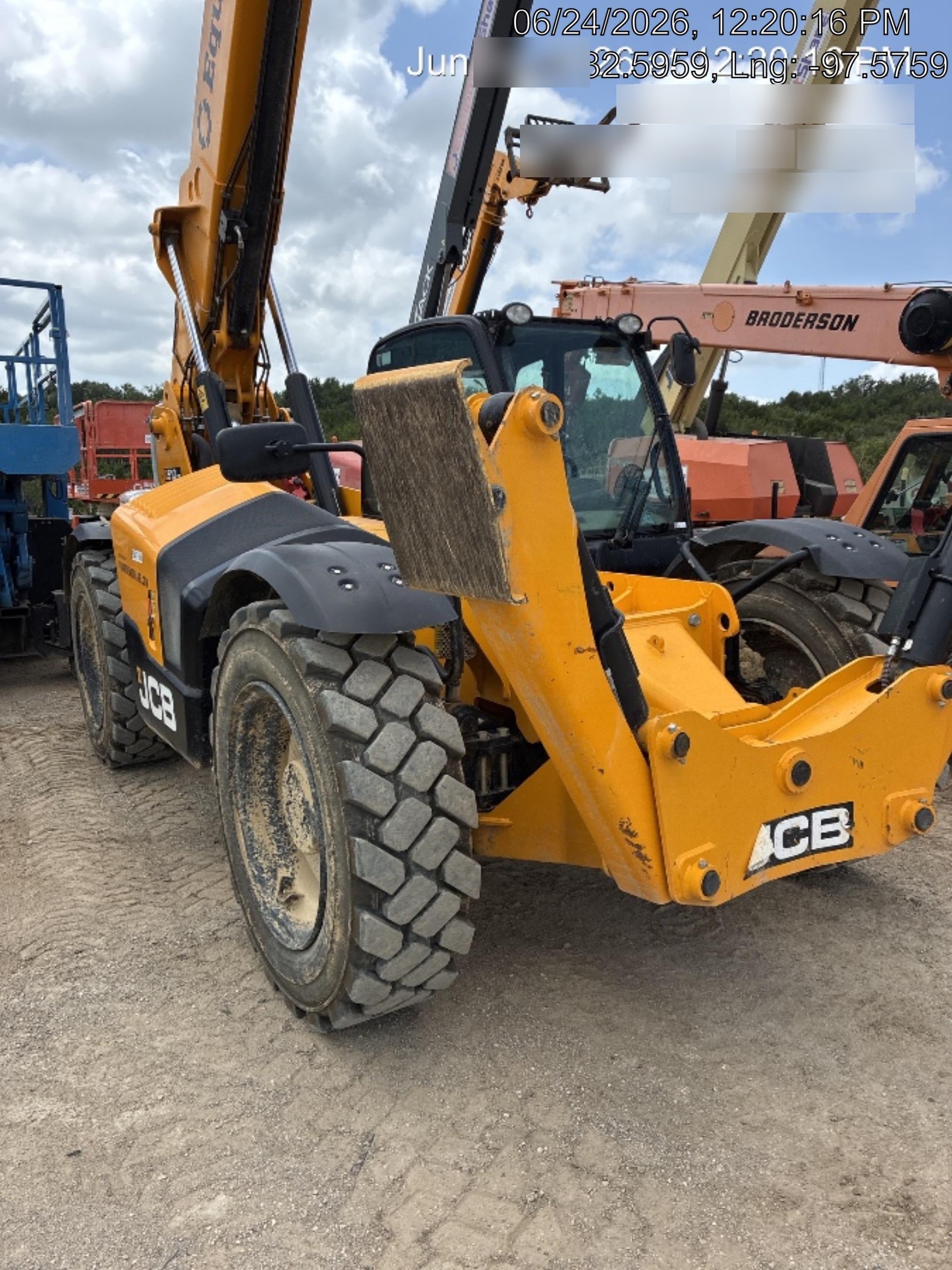 2025 JCB 510-56