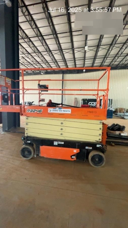 2022 JLG R3246