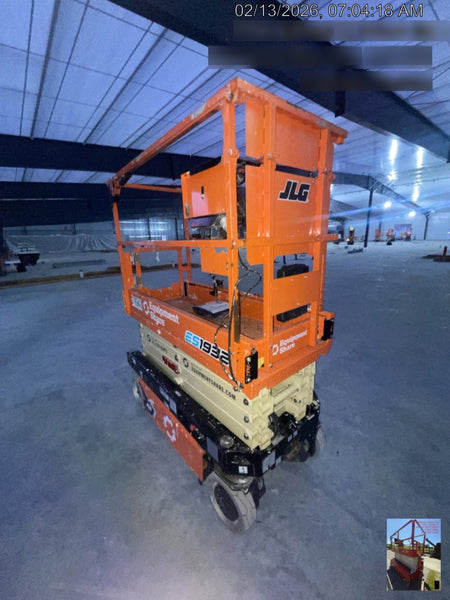2022 JLG ES1932