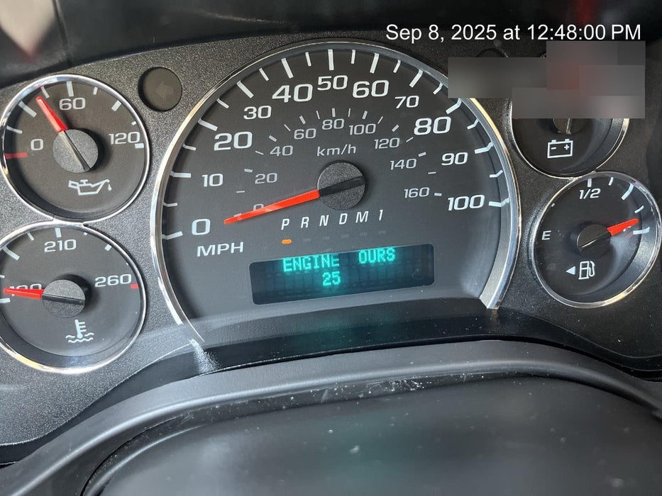 2025 CHEVROLET Express Van - Rental