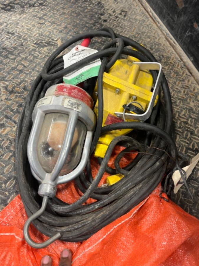 2021 WORKSITE LIGHTING DWXPLEDIL50-12V