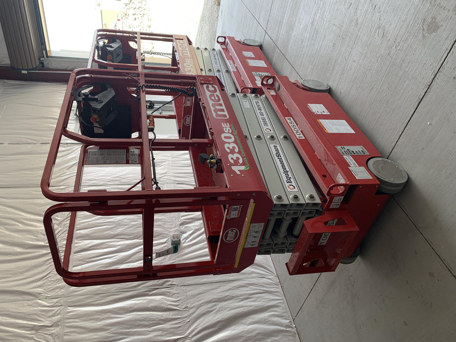 2020 MEC 1330SE Solid NM Tires, Steel Swing out Doors, LCS, Beacon, 900W Invertor