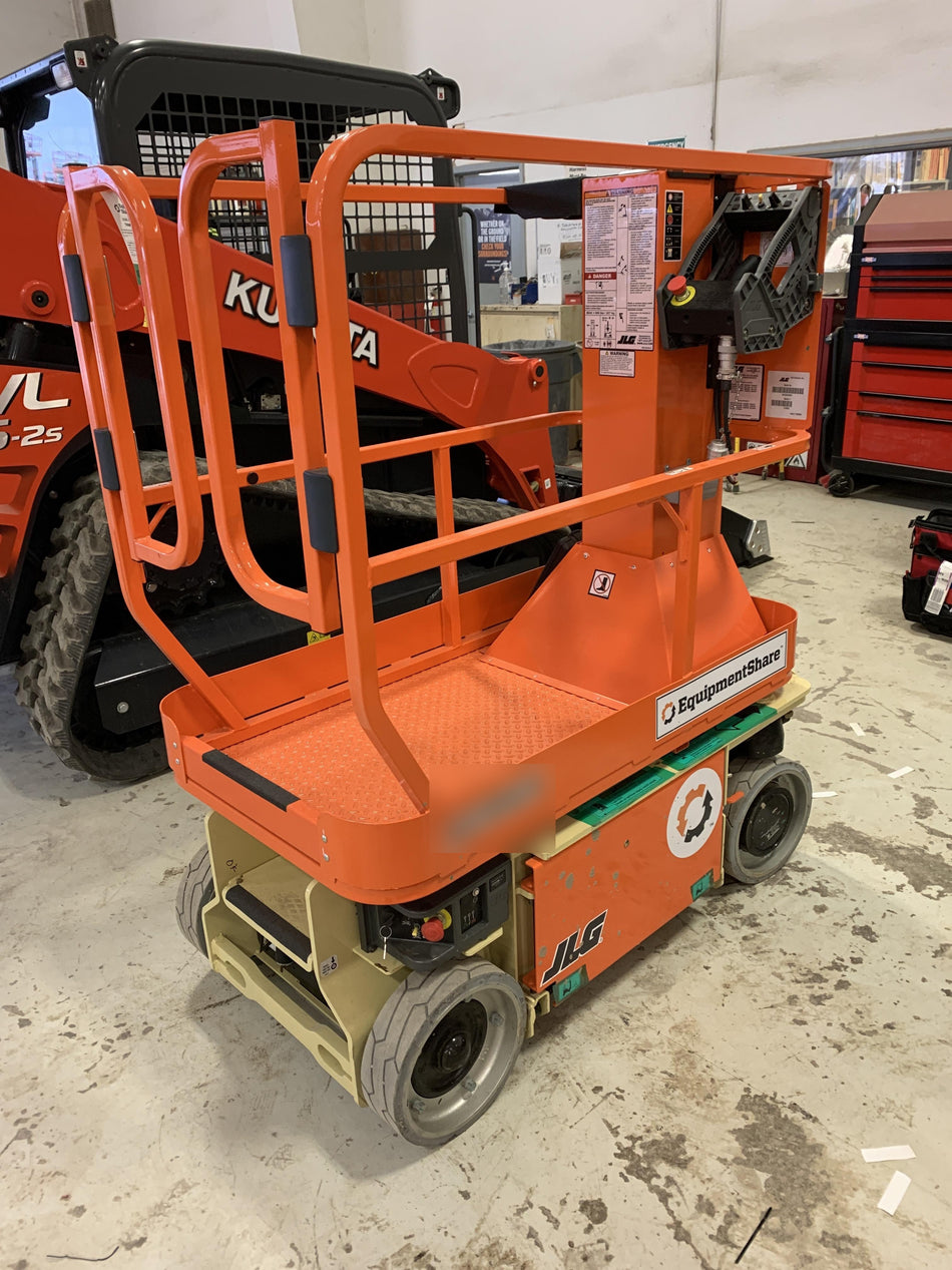 2021 JLG 1230ES