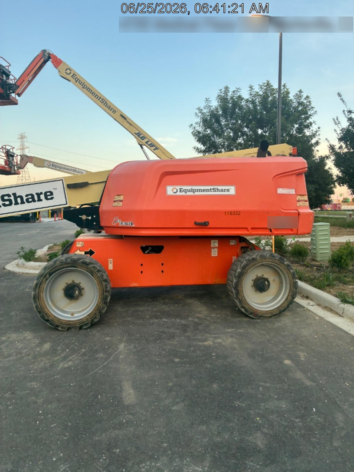 2021 JLG 660SJ