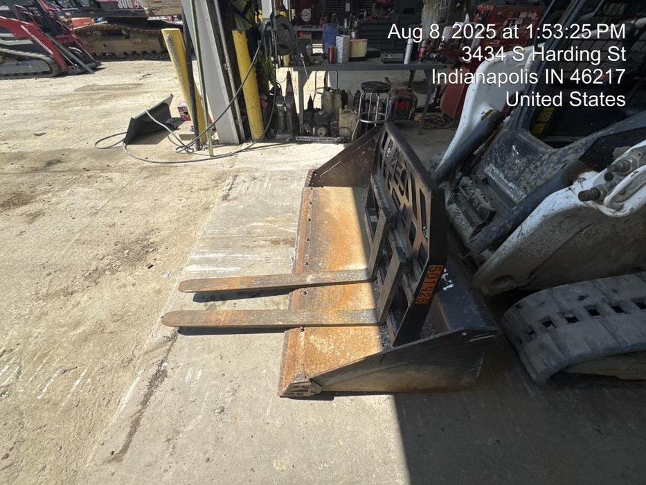 2025 EXPRESS STEEL 48" Pallet Fork