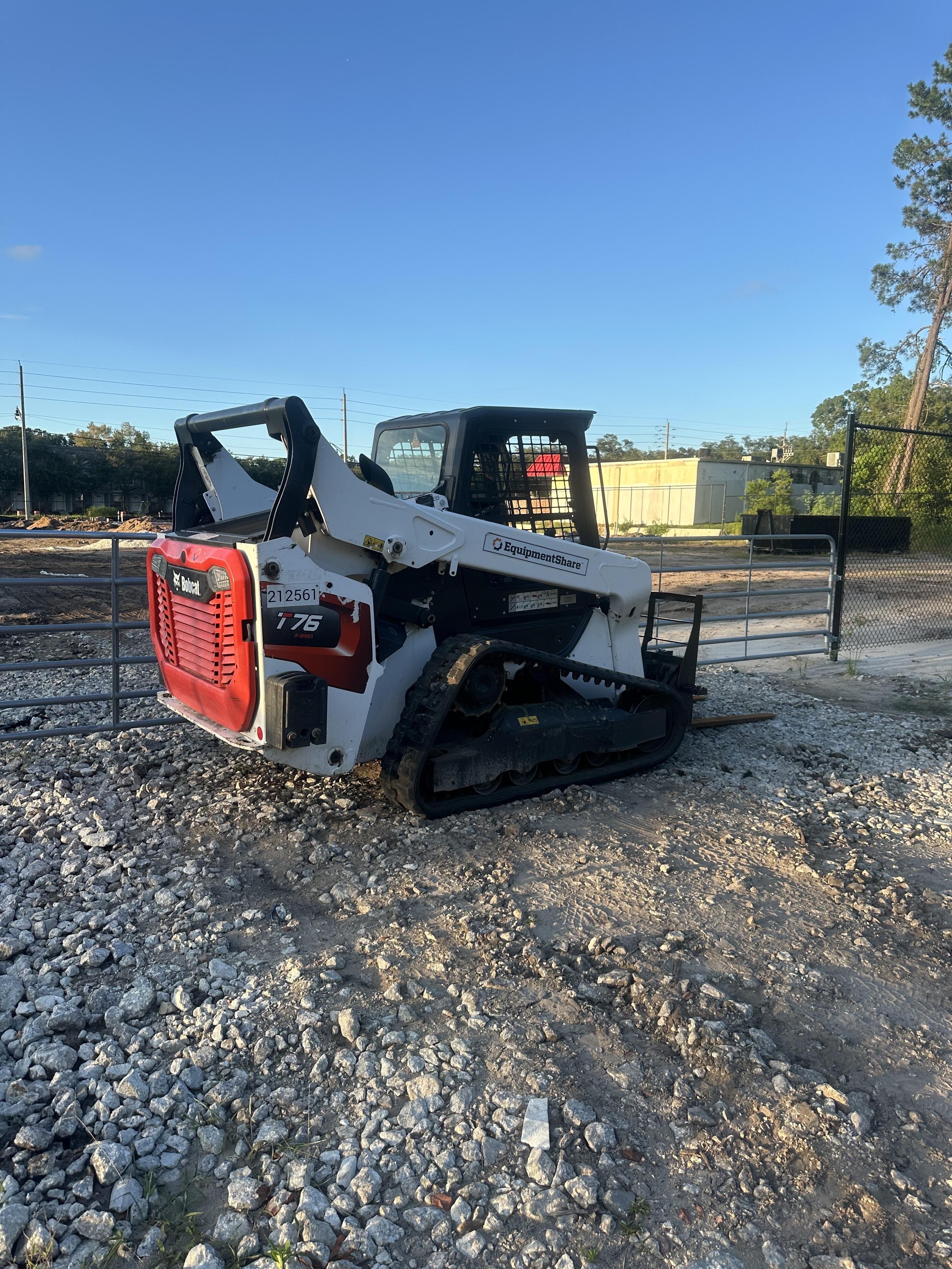 2023 ARROW MATERIAL HANDLING F5100CB
