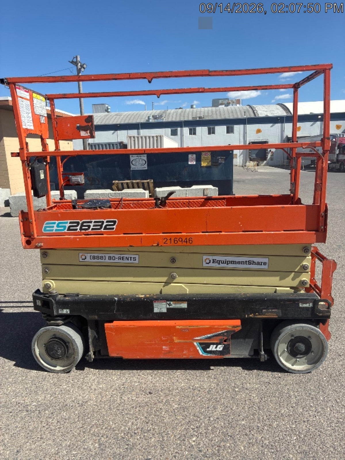 2022 JLG ES2632