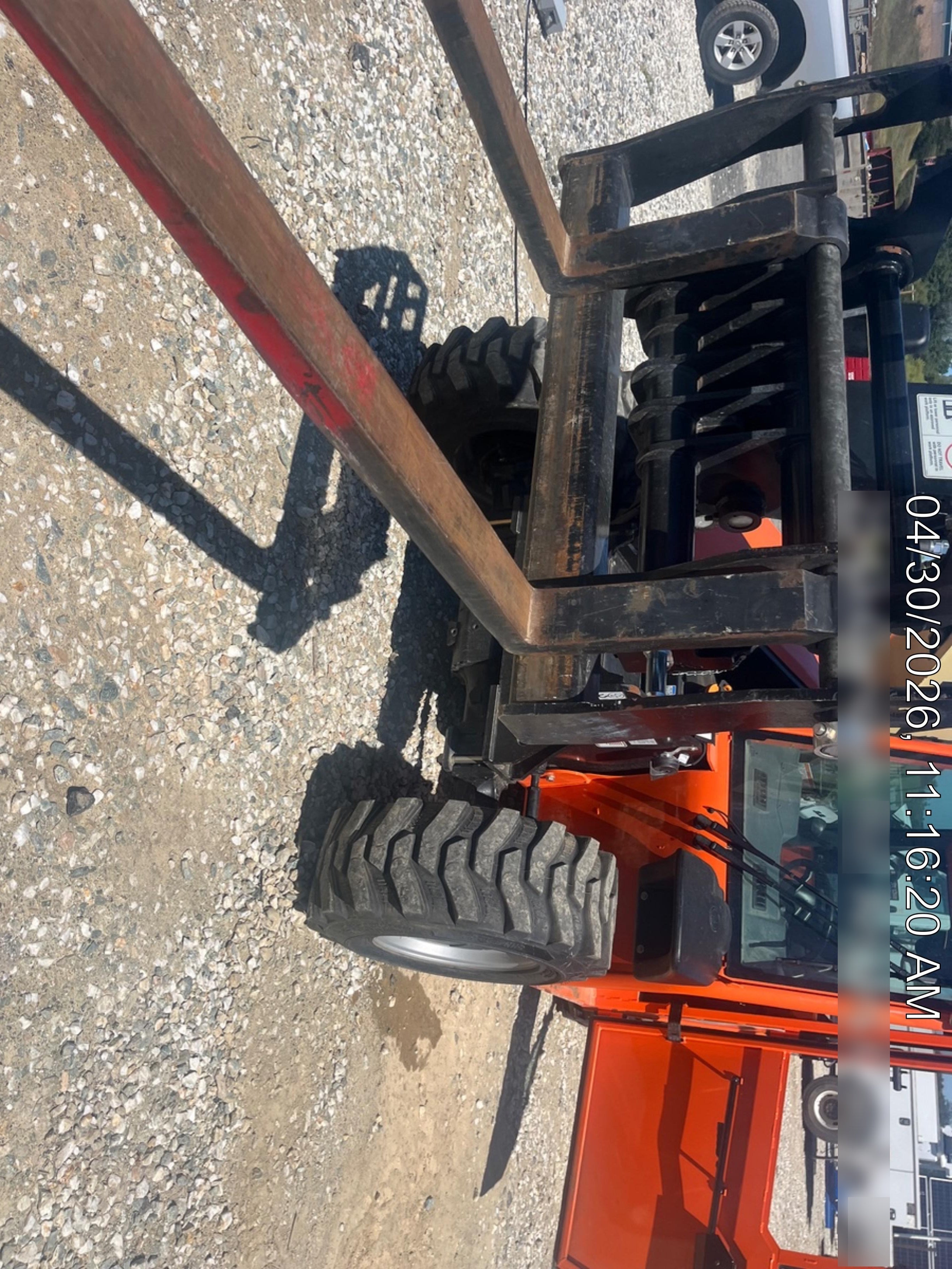 2025 JLG 519