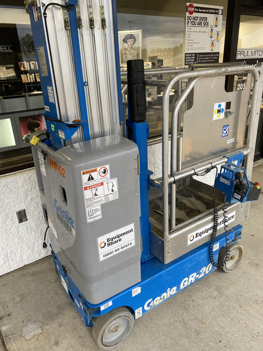 2020 GENIE GR-20