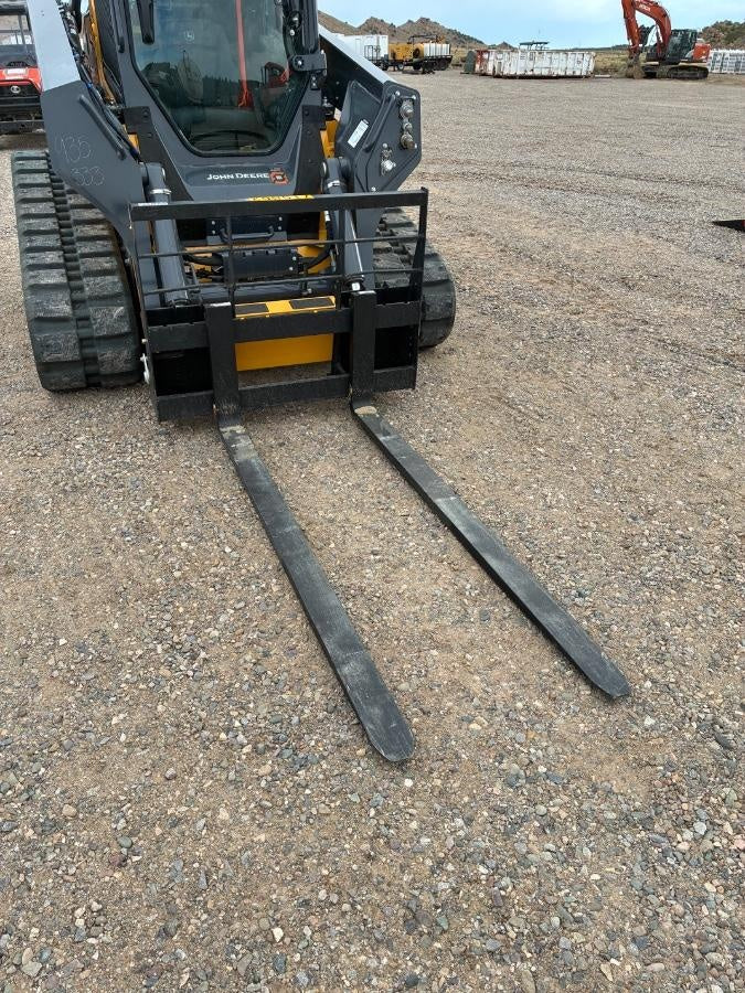 2026 ARROW MATERIAL HANDLING 72" Pallet Forks - Arrow