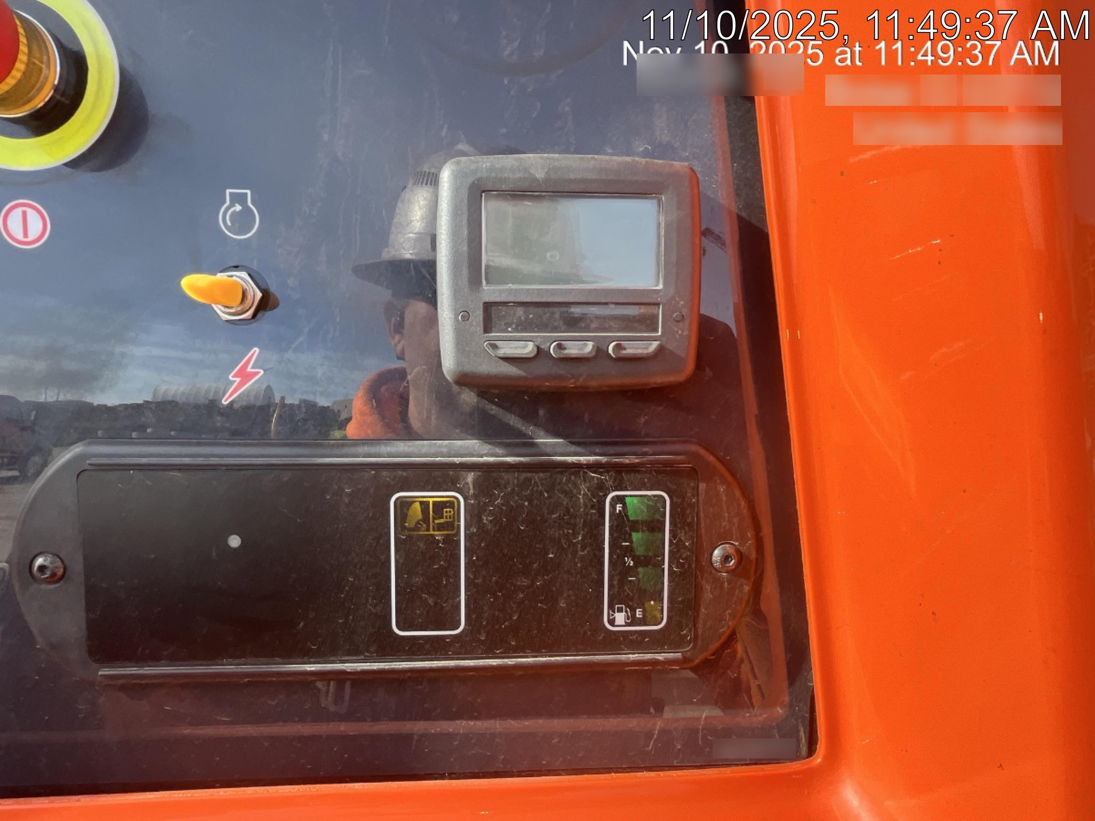 2025 JLG 660SJ