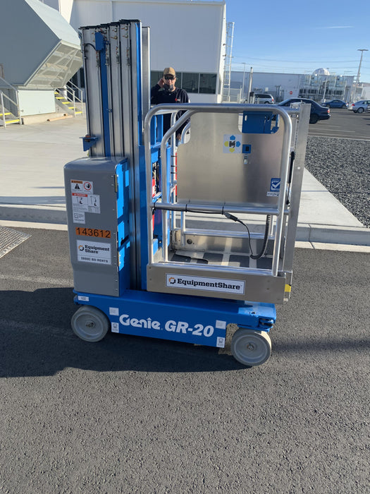 2021 GENIE GR-20