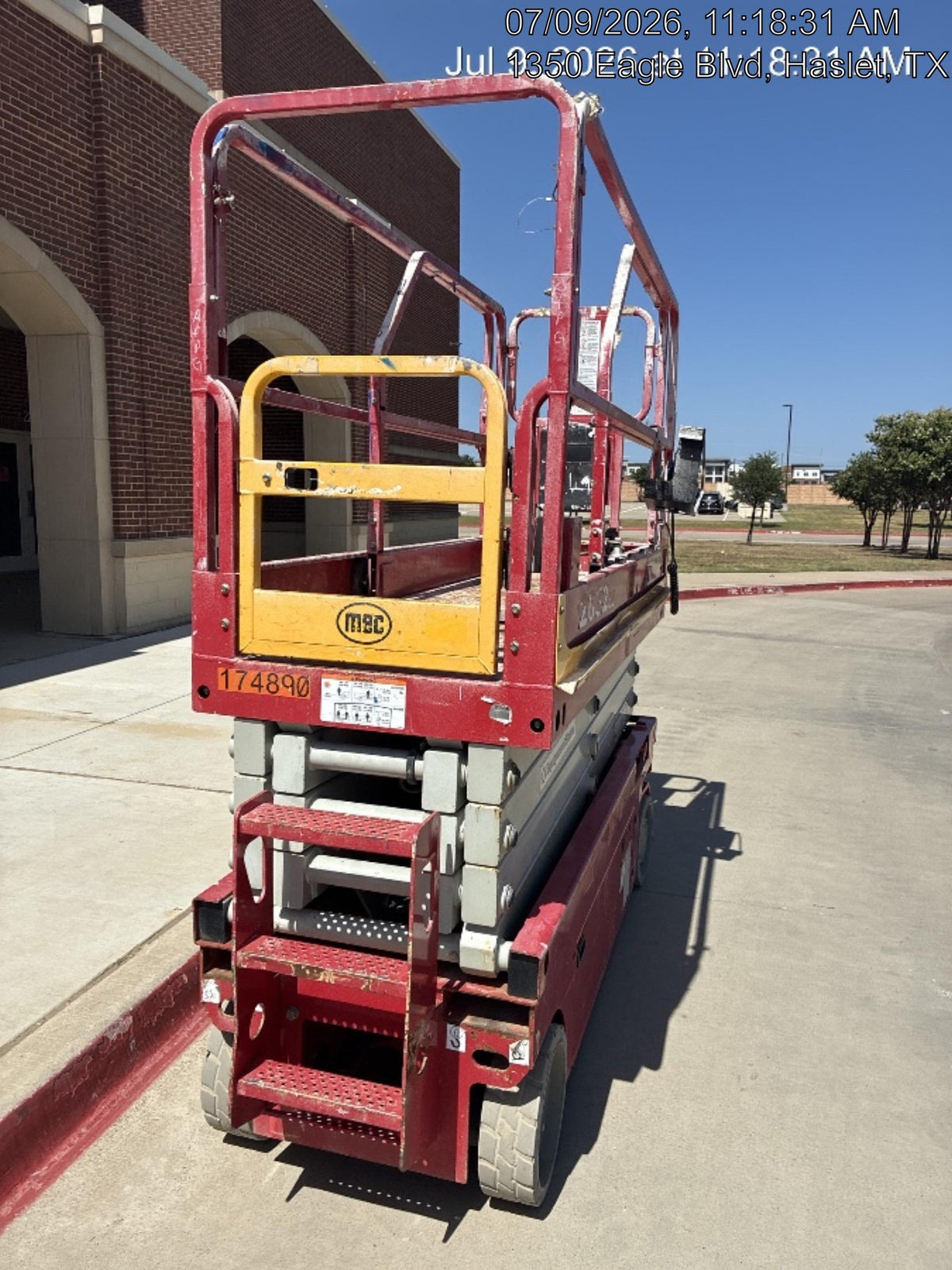 2021 MEC 2632SE