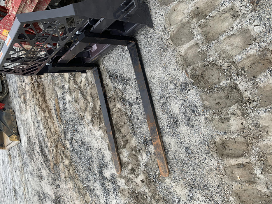2020 PALADIN 48" Pallet Forks - Paladin