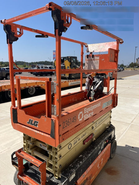 2022 JLG ES1932