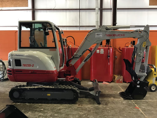 2020 TAKEUCHI TB235-2CR
