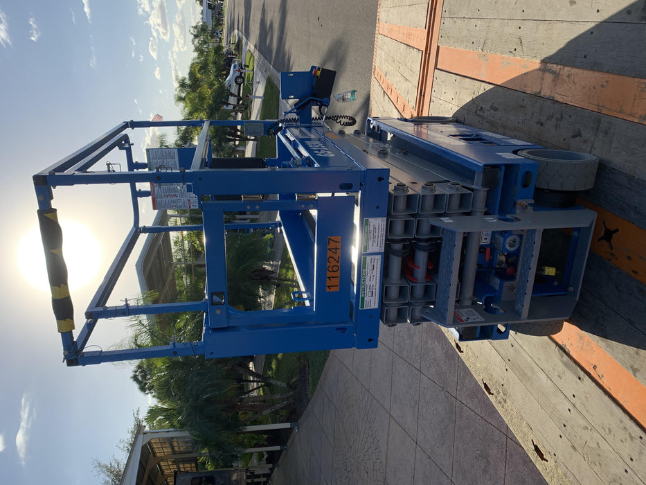 2020 Genie GS-1930 Solid Non Marking Tires, Beacon, Folding rails with half height swing gate